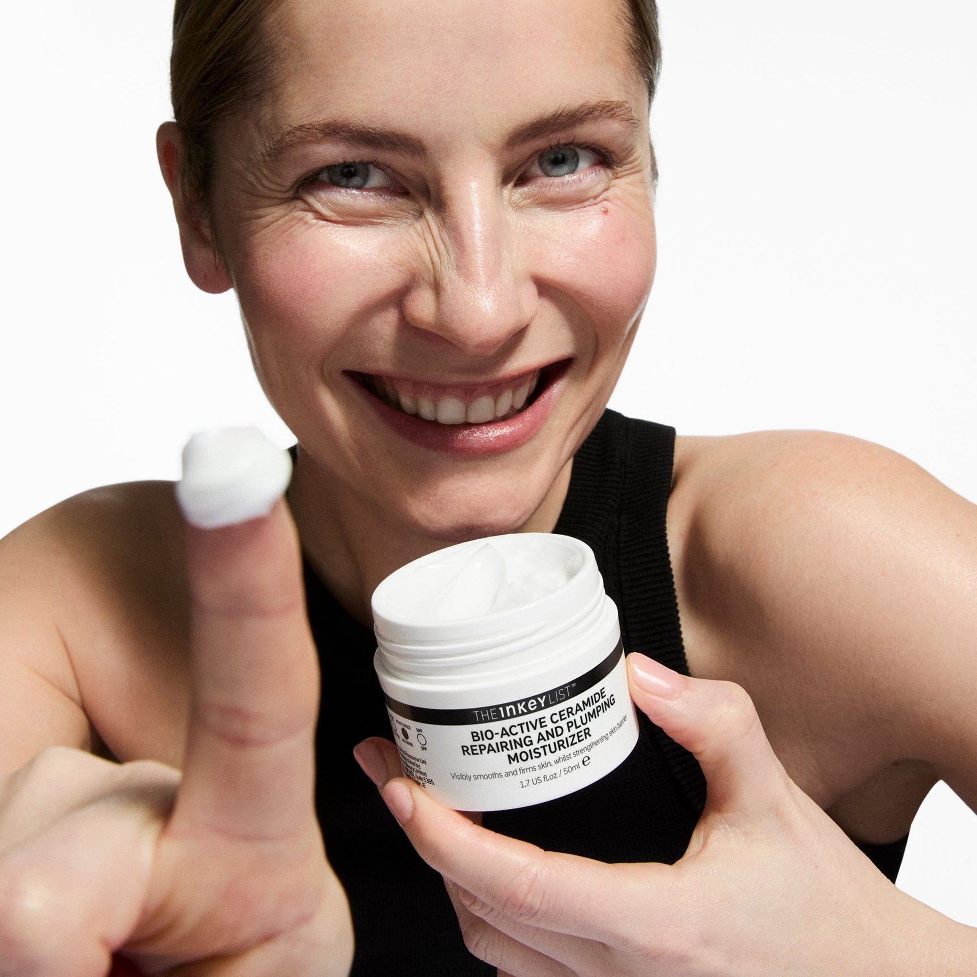 bio-active-ceramide-moisturizer-a9 Bio-Active_Model_2000x2000_7b381857-d412-4a9c-beec-0c29b7cc157b.jpg