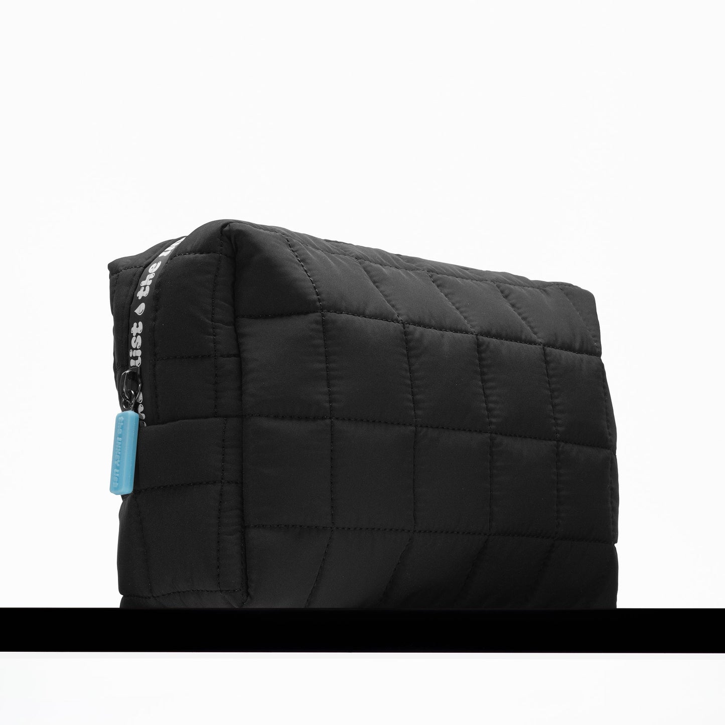 the-inkey-list-washbag-p5 washbag-hydration-05.jpg